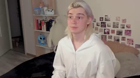 Snapshot of chad_logan chatting on 12, 6, 2026 chad_logan online show from 12, 6, 2026