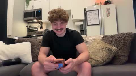 Snapshot of chadtitan chatting on 4, 6, 2026 ChadTitan online show from 4, 6, 2026