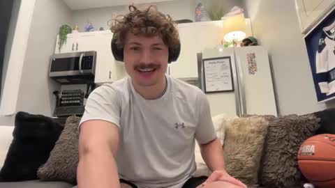 Snapshot of chadtitan chatting on 11, 6, 2026 ChadTitan online show from 11, 6, 2026