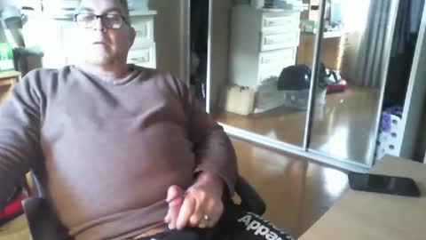 Snapshot of chalkstall chatting on 31, 5, 2026 Chalky online show from 31, 5, 2026