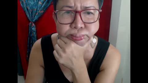Snapshot of champaka123 chatting on 14, 5, 2026 champaka online show from 14, 5, 2026