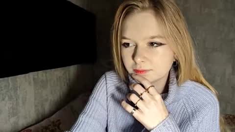 Lia online show from 19, 12, 2025