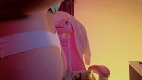 Snapshot of chanellgv chatting on 7, 1, 2026 Chanell online show from 7, 1, 2026