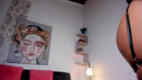   online show from 8, 3, 2025