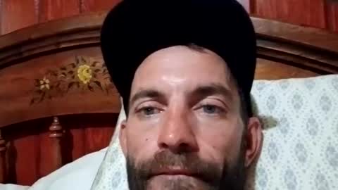 charlesb13 online show from 28, 4, 2026