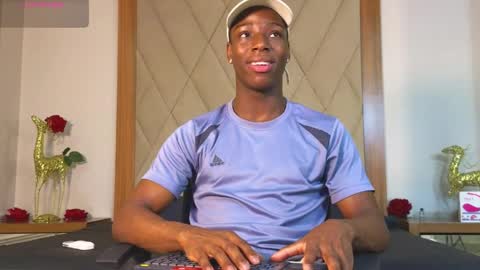 charlesbrown_ online show from 22, 5, 2026