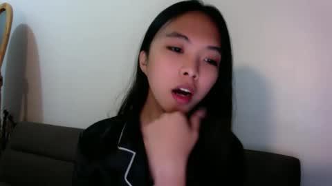 Snapshot of charlette19 chatting on 21, 9, 2025 charlette19 online show from 21, 9, 2025