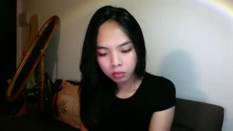 Snapshot of charlette19 chatting on 8, 10, 2025 charlette19 online show from 8, 10, 2025