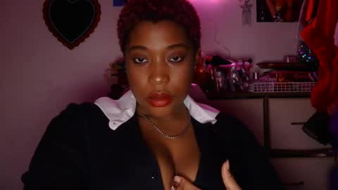 charliecakesssss online show from 20, 1, 2025