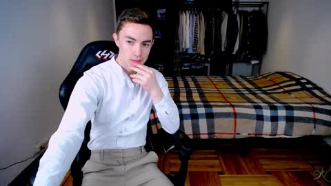 carlos reyes online show from 13, 2, 2025