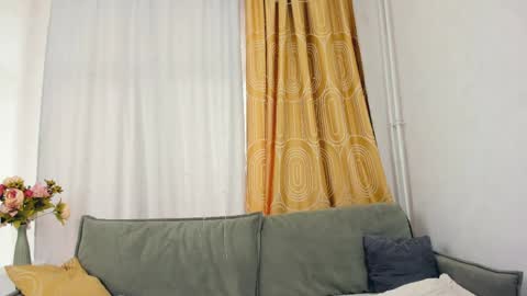 Yumi online show from 22, 4, 2026