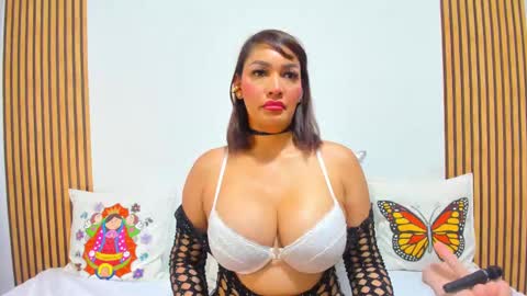 Charlize online show from 7, 10, 2025