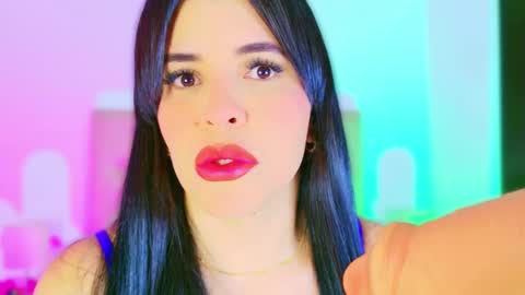 Charloott Evans online show from 11, 11, 2025