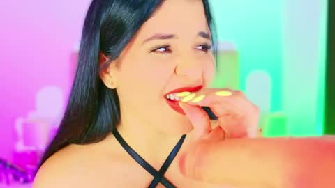 Charloott Evans online show from 19, 4, 2026