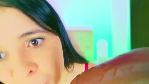 Charloott Evans online show from 21, 4, 2026