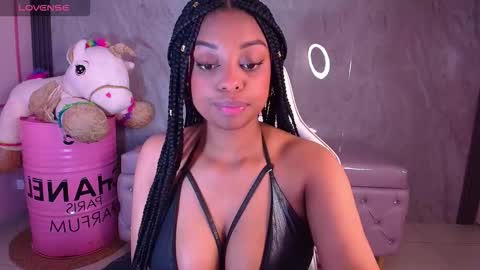 Snapshot of charlote_fun_a chatting on 14, 10, 2025 Charlote online show from 14, 10, 2025