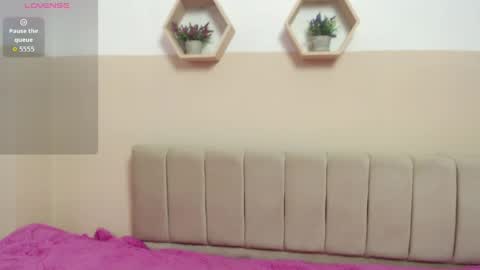 charlothe_dumont online show from 26, 5, 2026