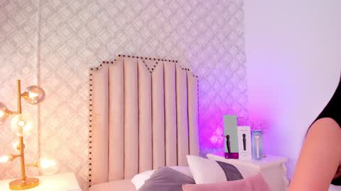   Charlotte  online show from 9, 1, 2025