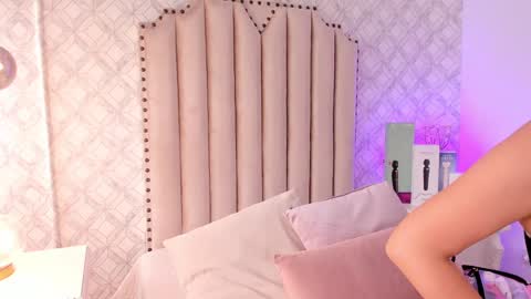   Charlotte  online show from 4, 2, 2025