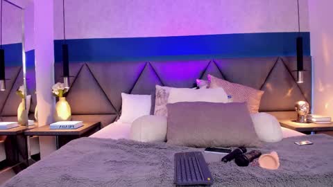 Charlotte online show from 8, 3, 2025