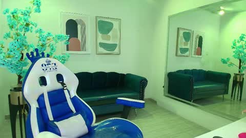 Charlotte online show from 9, 3, 2025