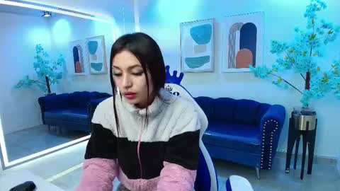 Charlotte online show from 28, 9, 2025