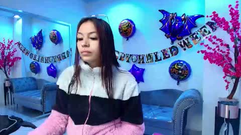 Charlotte online show from 25, 10, 2025