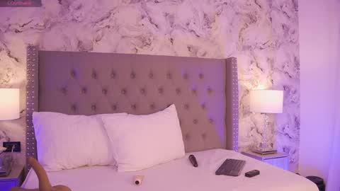 Charlotte online show from 26, 4, 2026