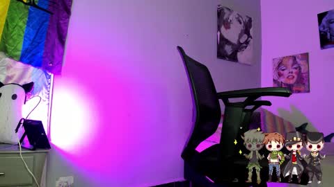 Charlie  online show from 8, 11, 2025