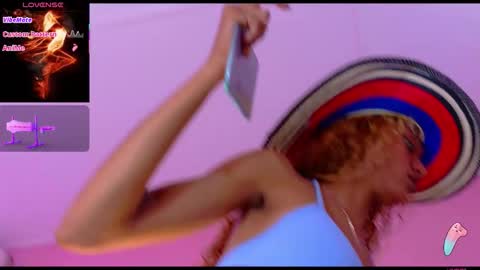 Snapshot of charlotte_love10 chatting on 27, 11, 2025 CHARLOTTE online show from 27, 11, 2025