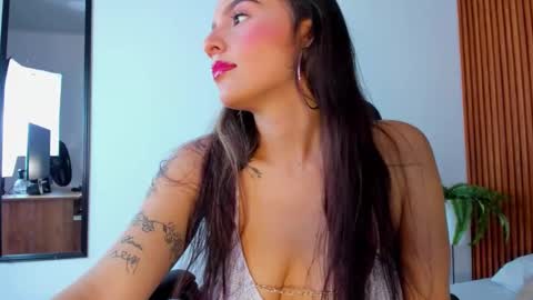 charlotte_rousee online show from 18, 9, 2025