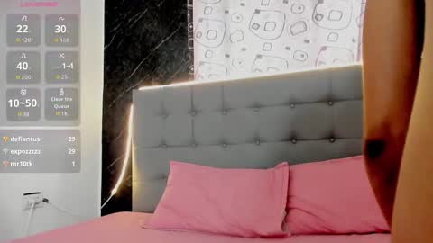 Charlotte and Simon online show from 9, 3, 2026