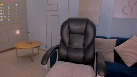 Charlotte online show from 4, 2, 2025