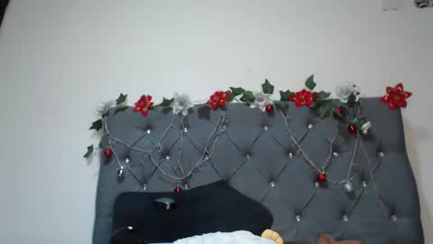 charlottee07 online show from 24, 12, 2024