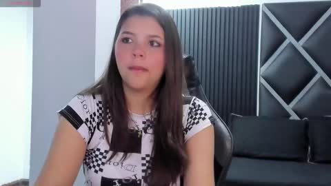 charlottee_starr online show from 17, 11, 2025