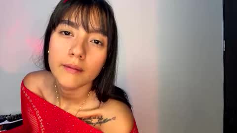 Snapshot of charlottekiss99 chatting on 7, 5, 2026 charlottekiss99 online show from 7, 5, 2026