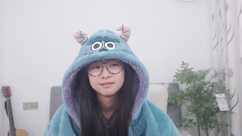 Charlotte online show from 3, 1, 2025