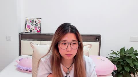 Charlotte online show from 6, 4, 2026