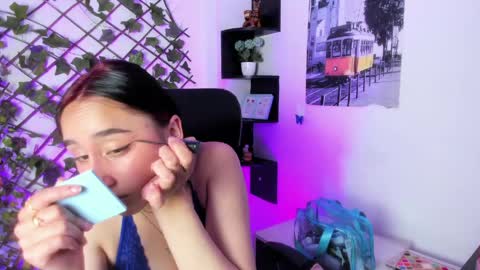 charlottestuart_ online show from 15, 4, 2026