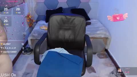 Charlotte Taylor online show from 2, 2, 2025