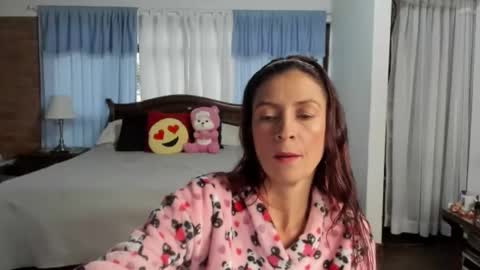 Charlotte online show from 12, 1, 2026