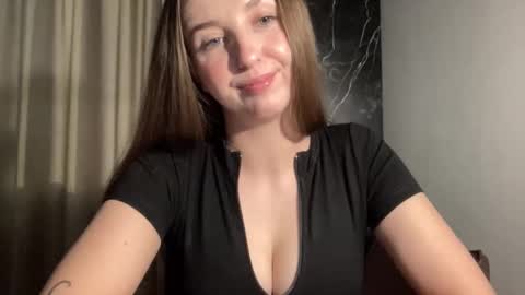 CharlotteXGold online show from 12, 3, 2026