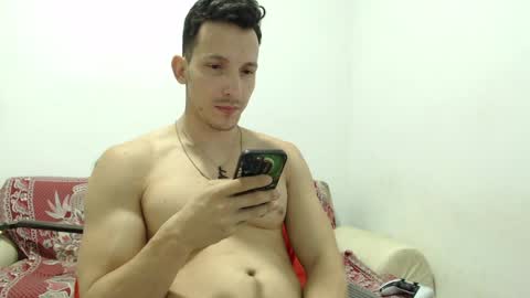   online show from 27, 4, 2026