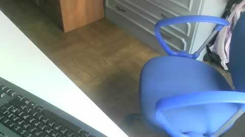 charly online show from 27, 4, 2026