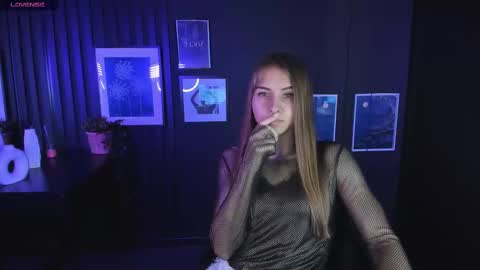 Snapshot of charmbianca chatting on 1, 2, 2025 Bianca online show from 1, 2, 2025