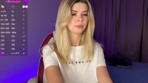 Snapshot of charming__kitty chatting on 3, 12, 2024 Kira online show from 3, 12, 2024