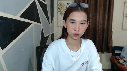 Snapshot of charming_lexi chatting on 25, 10, 2025 Charm online show from 25, 10, 2025