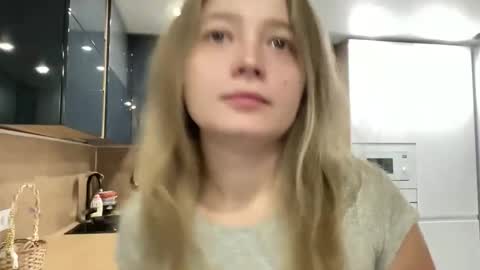 Sarah online show from 14, 9, 2025