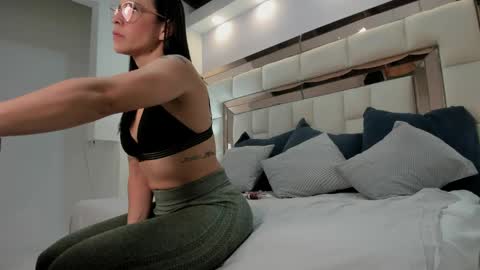 Charol  online show from 27, 4, 2026