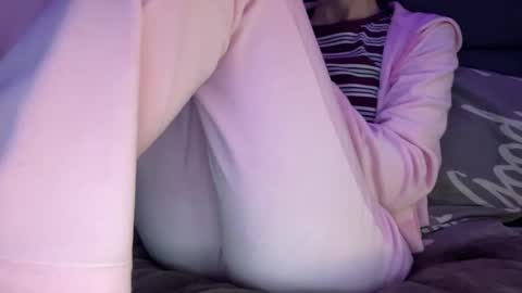 Vicky online show from 19, 4, 2026